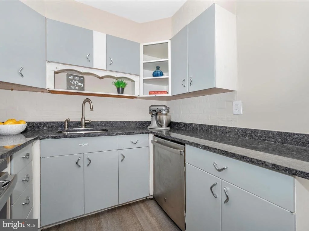 Photo of 929 CHEROKEE TRAIL