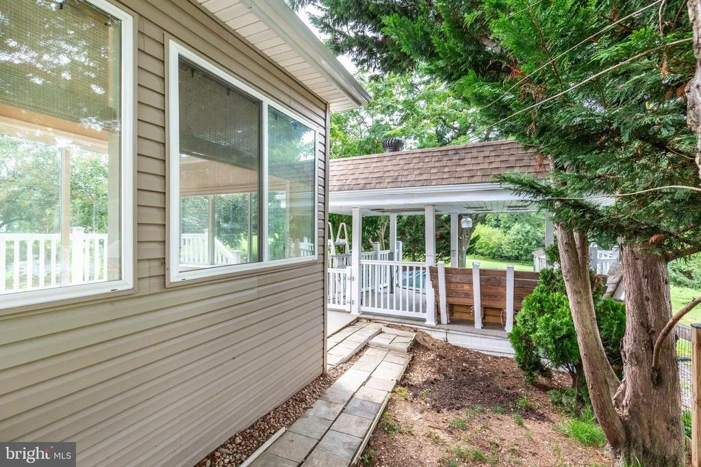 Photo of 416 FAIRVIEW DRIVE