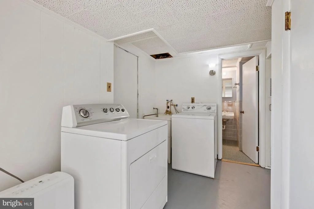 Photo of 10011 MARKHAM STREET