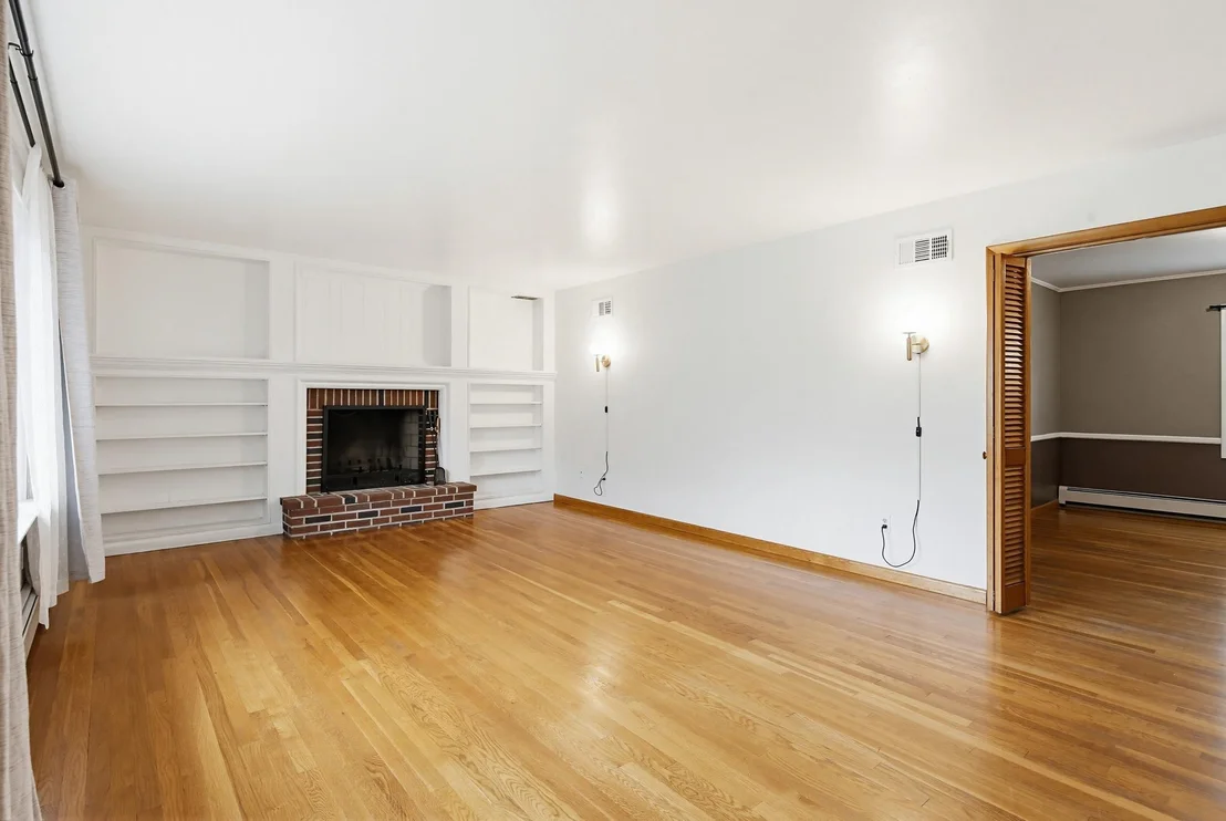Photo of 715 FRANKLIN AVENUE