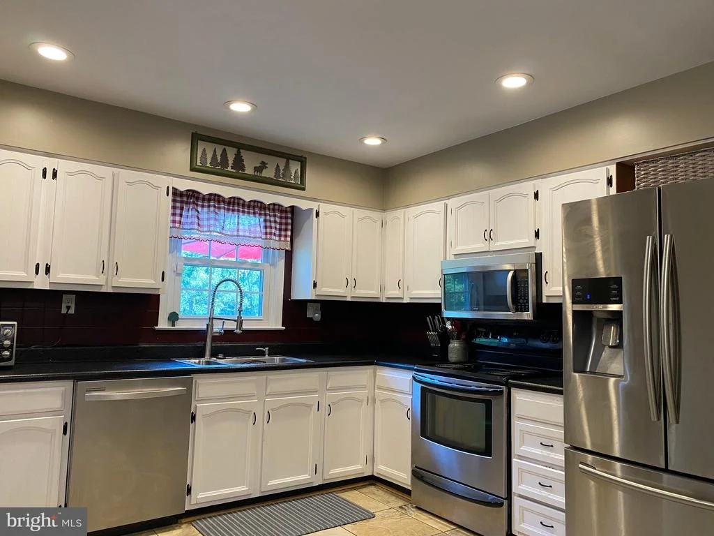 Photo of 5540 OLIVER LANE