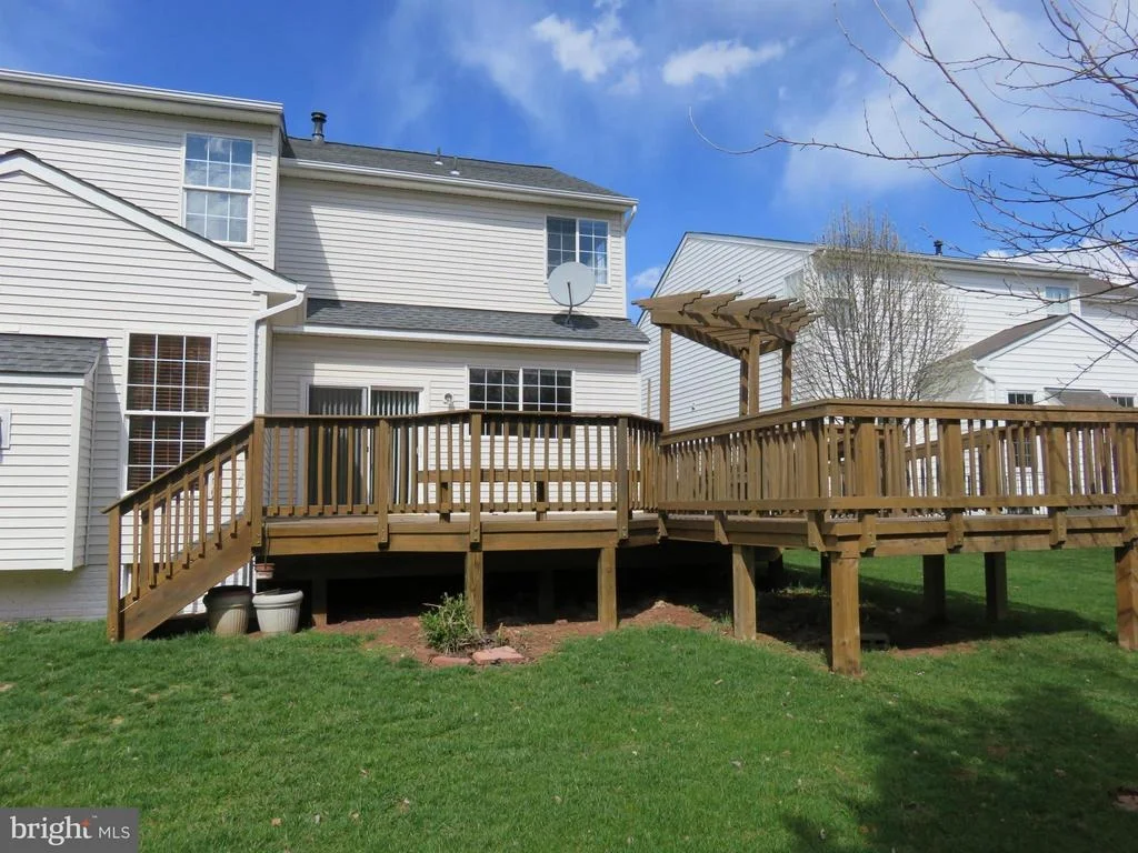 Photo of 111 RICHARD DRIVE SE