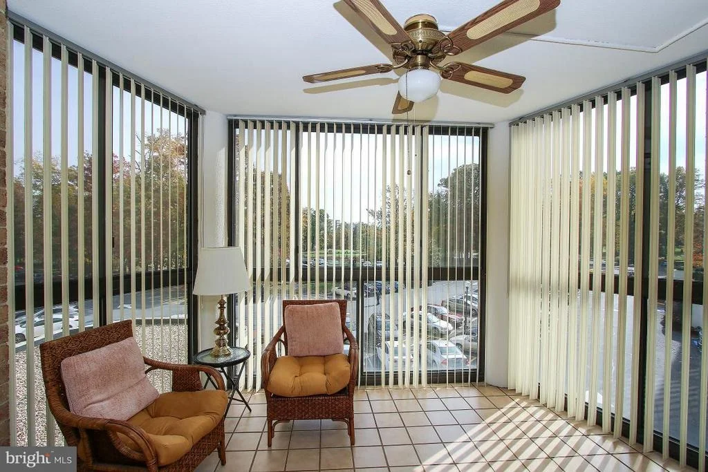 Photo of Unit 3201 at 15115 INTERLACHEN DRIVE
