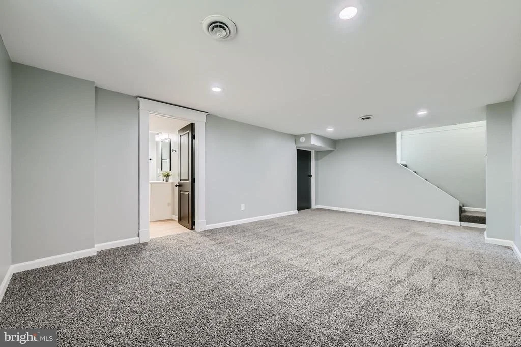 Photo of 12 VIRGINIA AVENUE