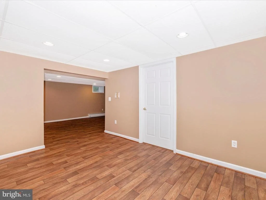 Photo of 6119 DAVIS ROAD