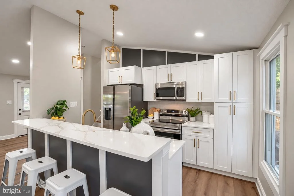 Photo of 8706 MISSION ROAD