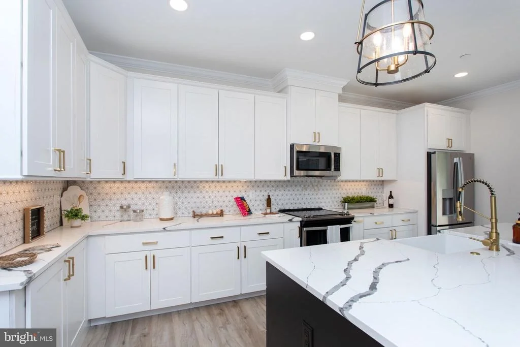 Photo of 12126 RIVERVIEW DRIVE