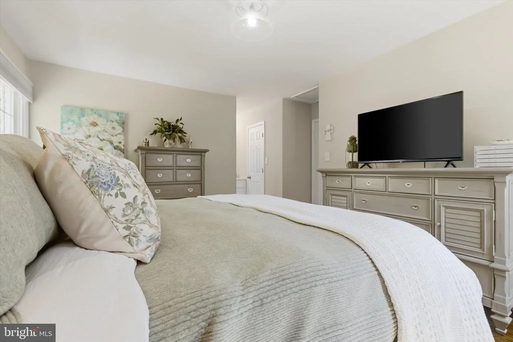 Photo of 5218 OLLEY LANE