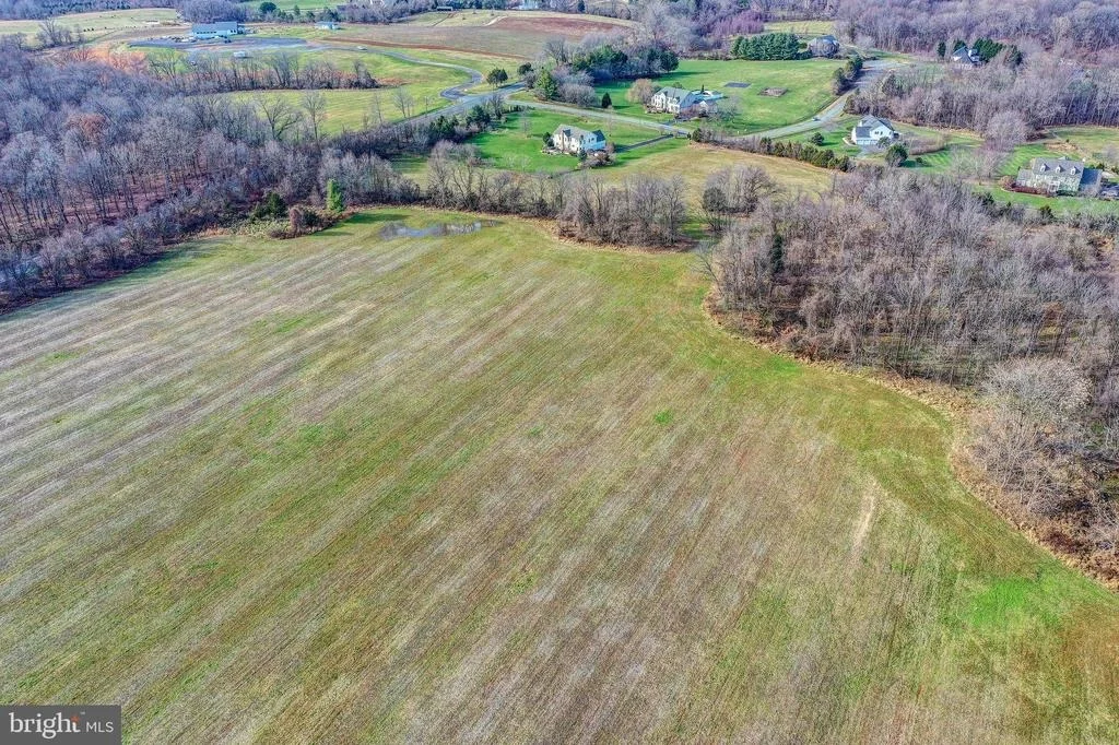 Photo of 15313 DARNESTOWN ROAD