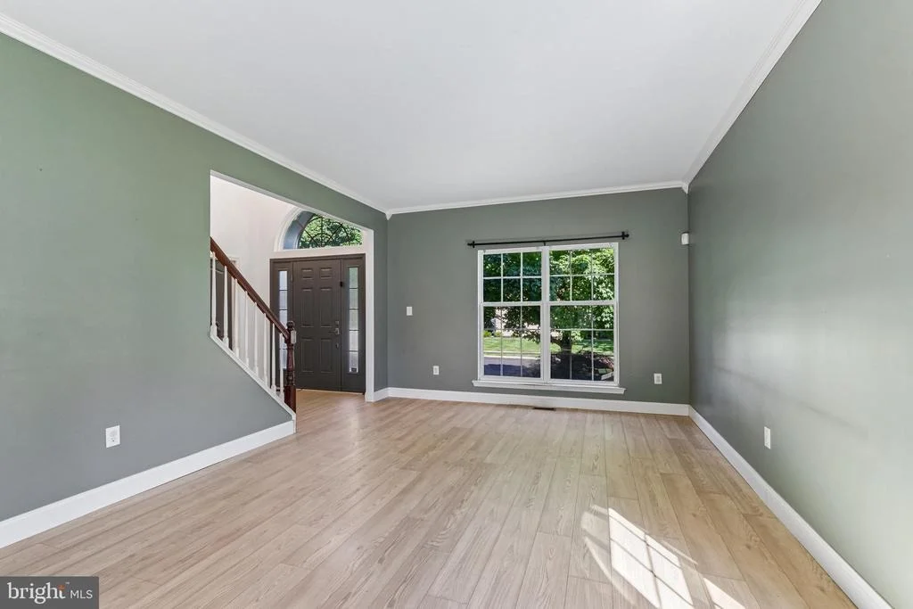 Photo of 7 LONGFELLOW LANE