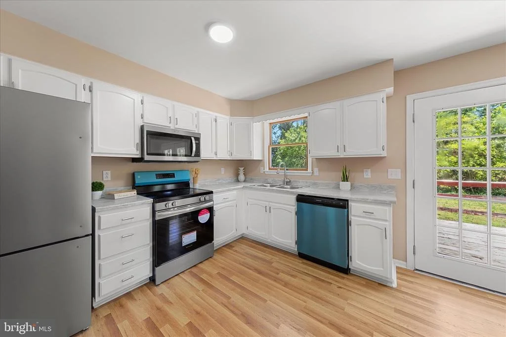 Photo of 129 ALONZO DRIVE