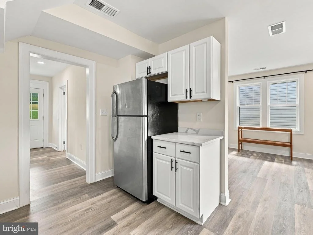 Photo of 8118 MAPLEVILLE ROAD