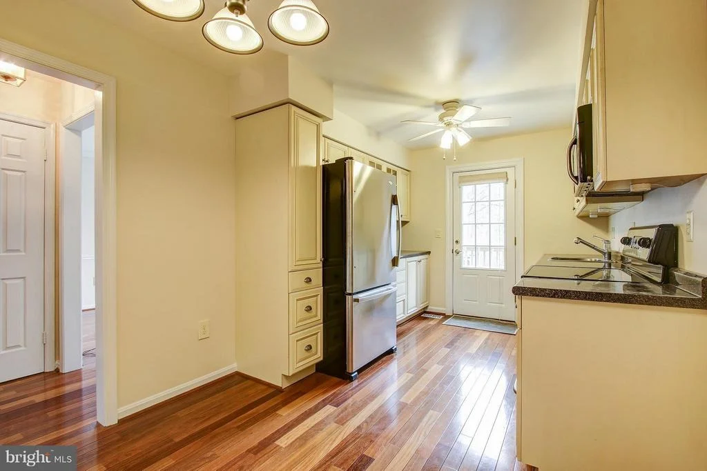 Photo of Unit 31 at 1030 WINDRUSH LANE