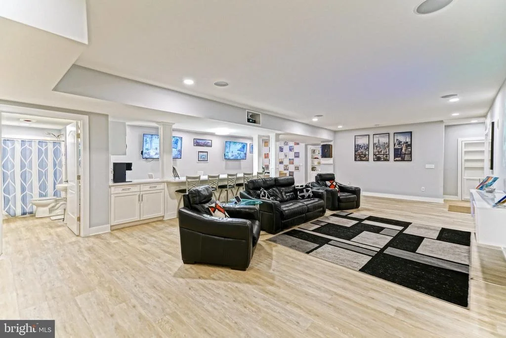 Photo of 35494 RED TAIL ROAD