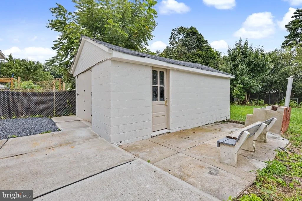 Photo of 131 HAZEL AVENUE