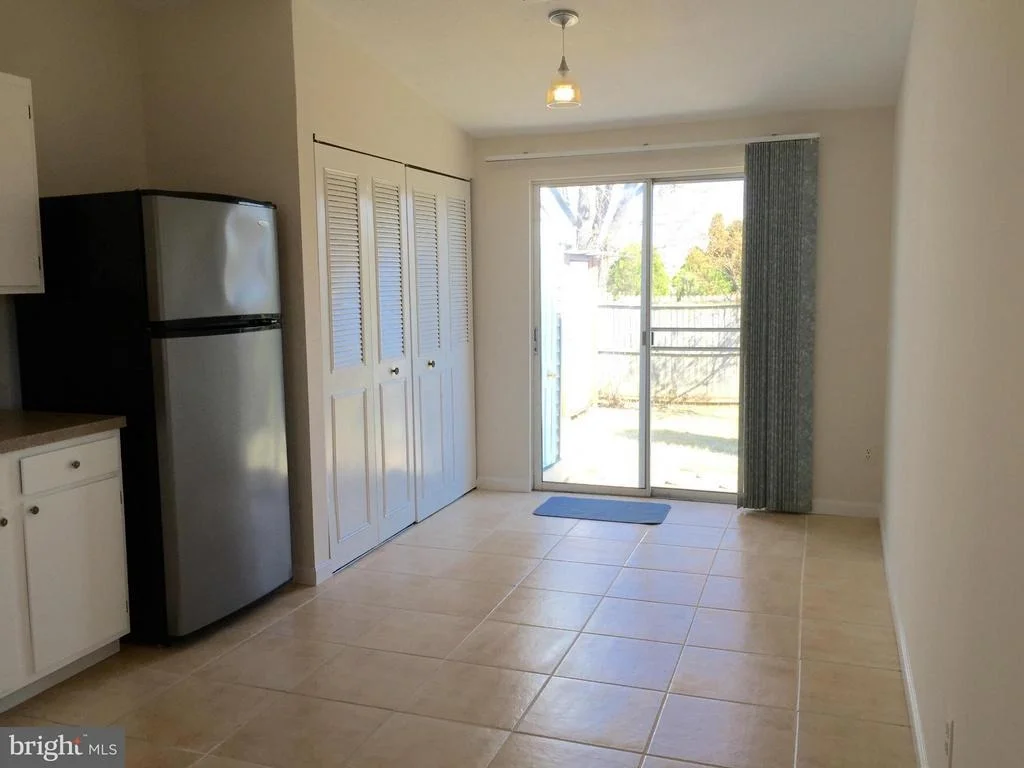 Photo of 826 CHADWICK CIRCLE
