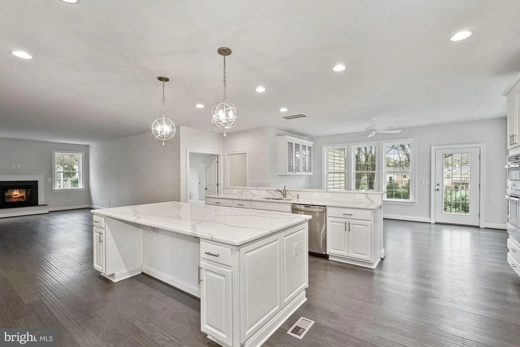 Photo of 5520 EVESHAM COURT