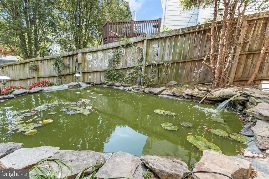 Photo of 239 BISHOPS GLEN DRIVE