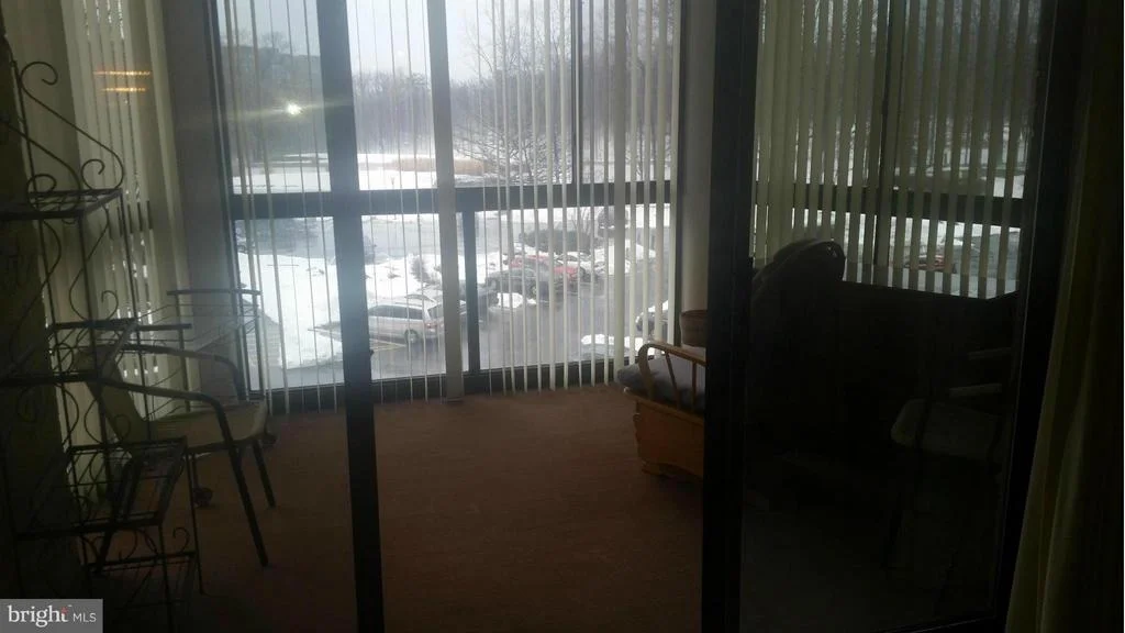 Photo of Unit 3301 at 15115 INTERLACHEN DRIVE