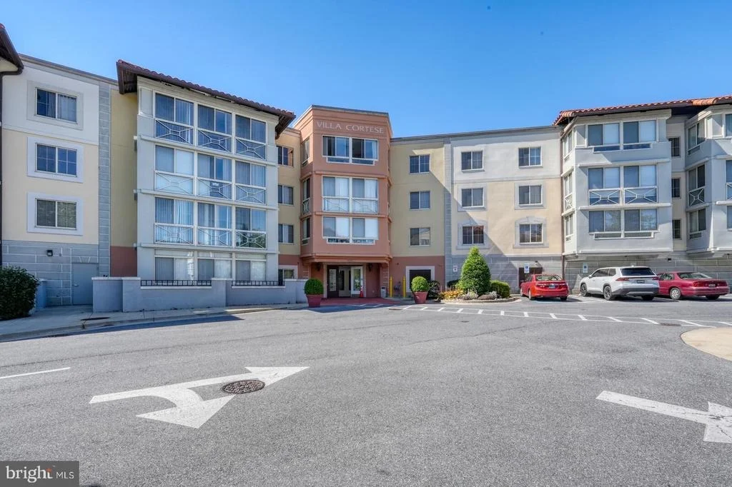 Photo of Unit 202 at 14800 PENNFIELD CIRCLE