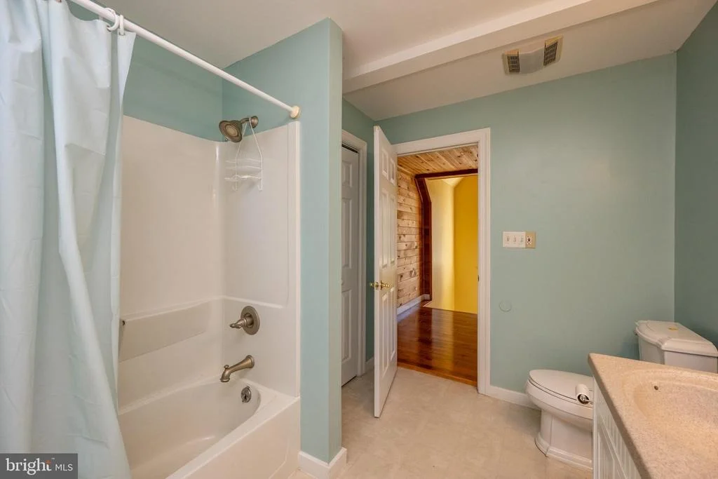 Photo of 32 HAZELHURST LANE