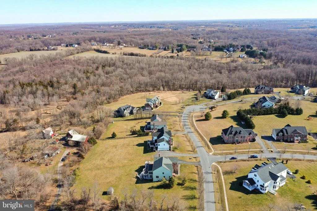 Photo of 24701 FARMVIEW LANE