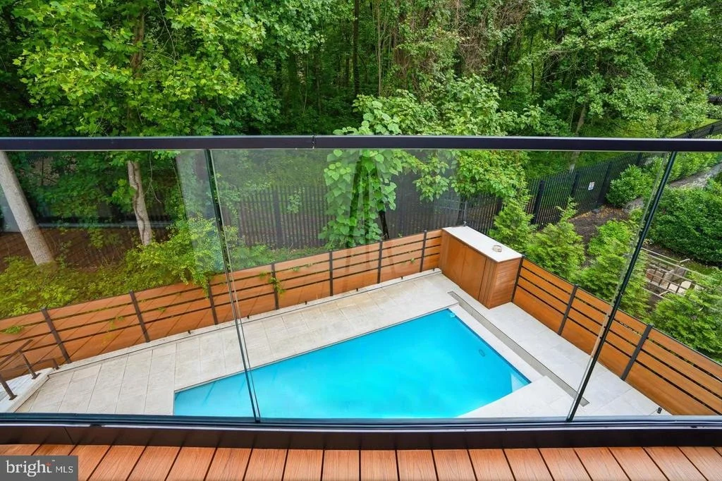 Photo of 1124 SAVILE LANE
