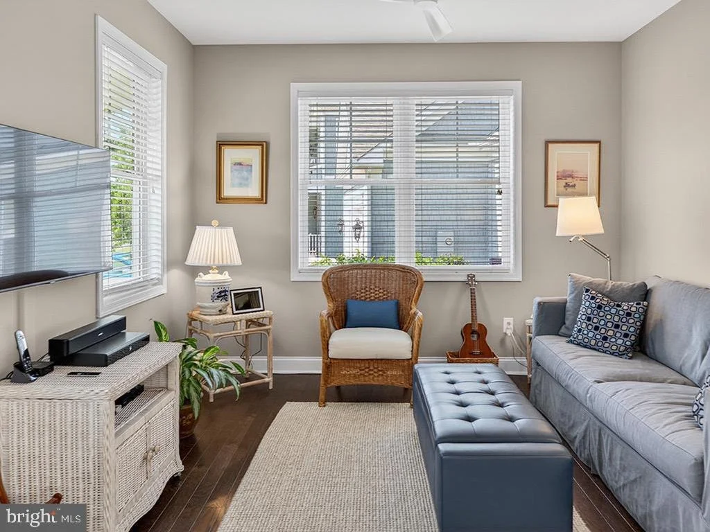 Photo of 20763 RODNEY DRIVE