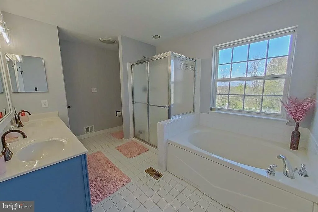 Photo of 809 BROOKRIDGE DRIVE