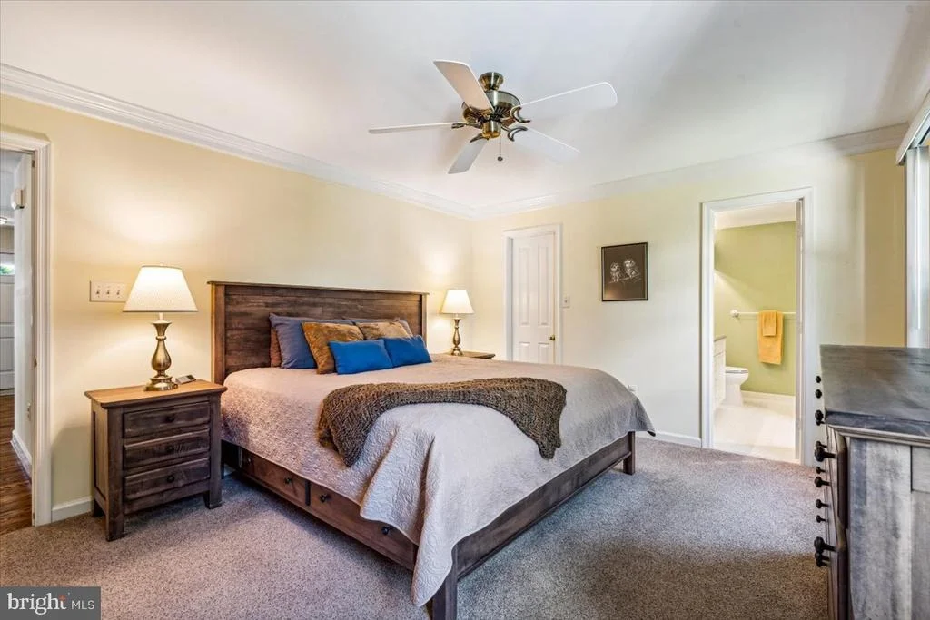 Photo of 2375 BEAR DEN ROAD