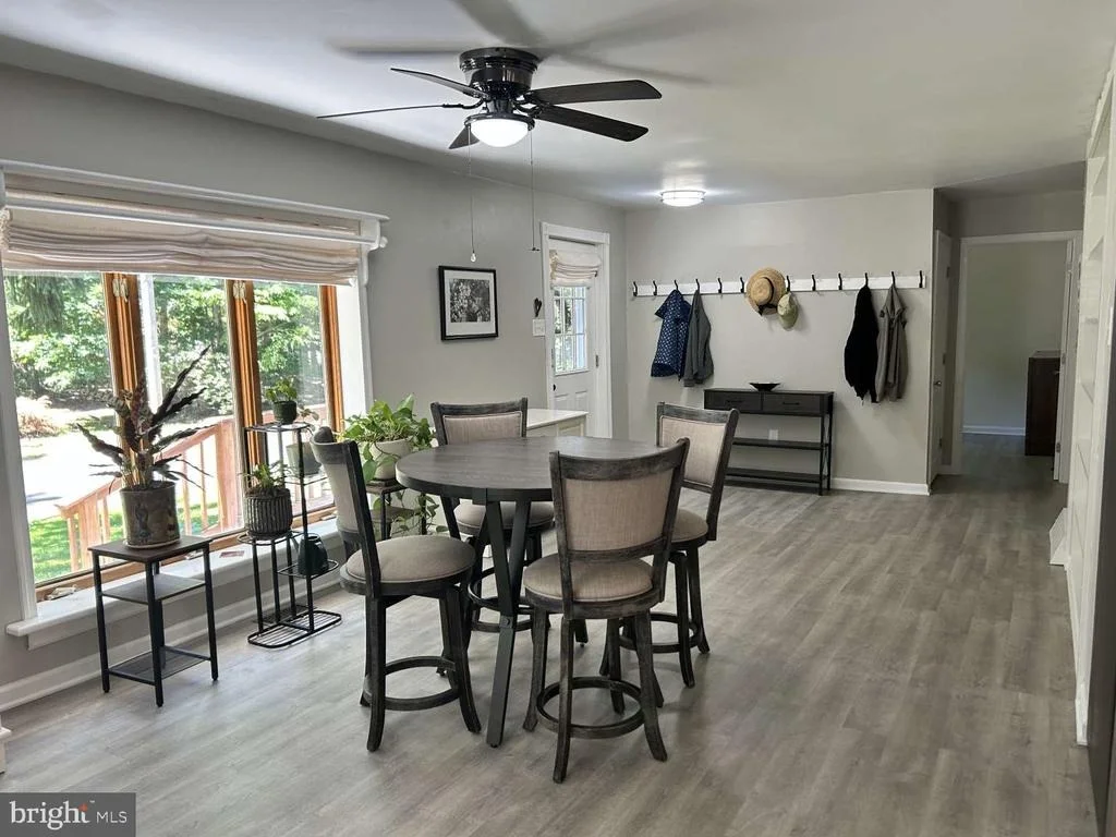Photo of 836 SPRUCE LANE