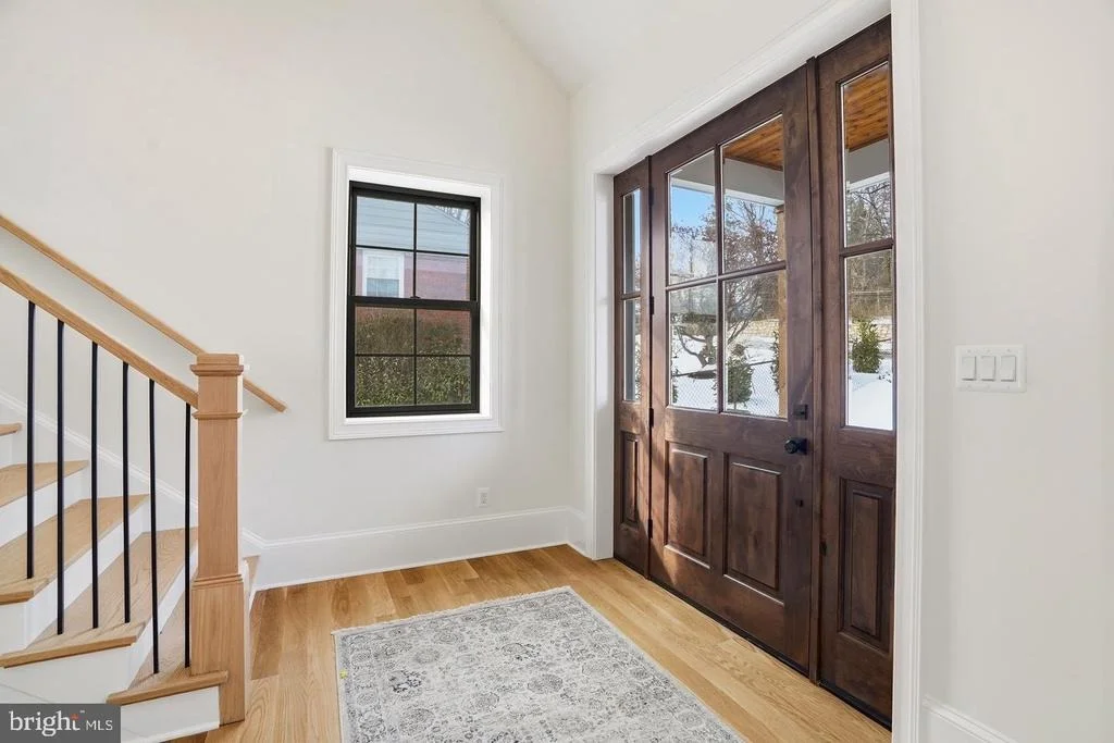Photo of 6512 WILLIAMSBURG BOULEVARD