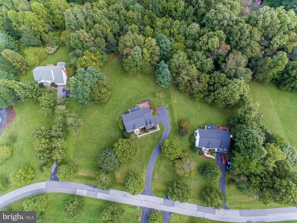 Photo of 22413 SWEETLEAF LANE
