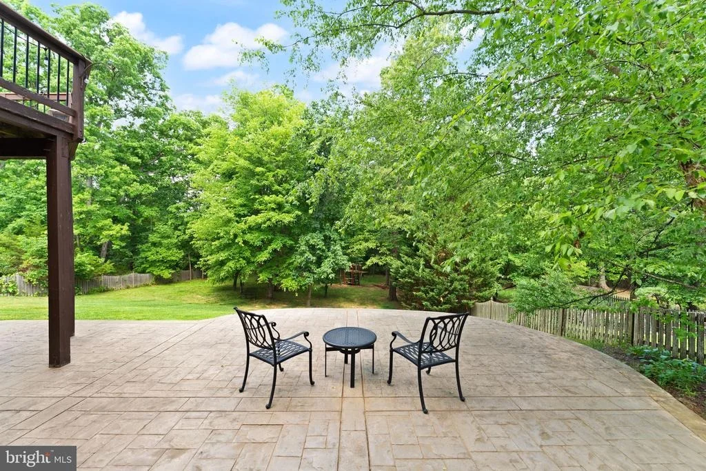 Photo of 22566 FOREST RUN DRIVE