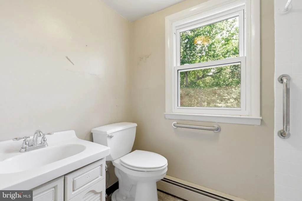 Photo of 32 BECK ROAD