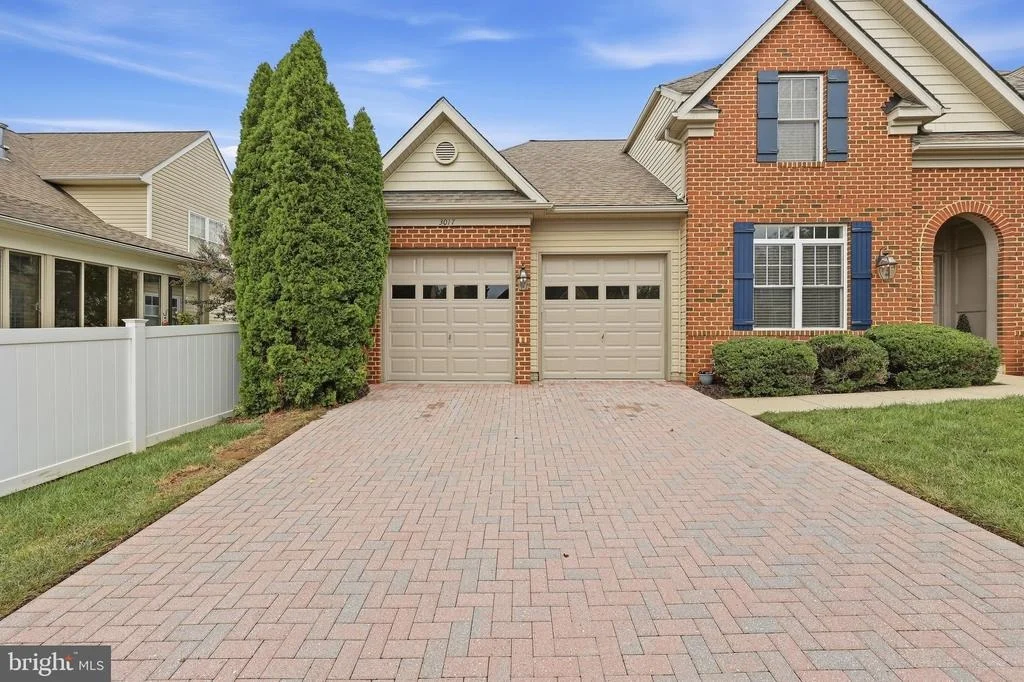 Photo of 3017 PALATINE DRIVE