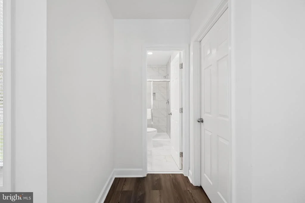 Photo of 456 DEALE ROAD