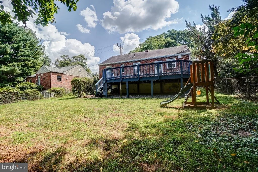 Photo of 10024 CEDAR LANE