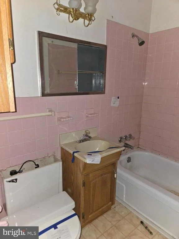 Photo of 2034 CHERRY COURT