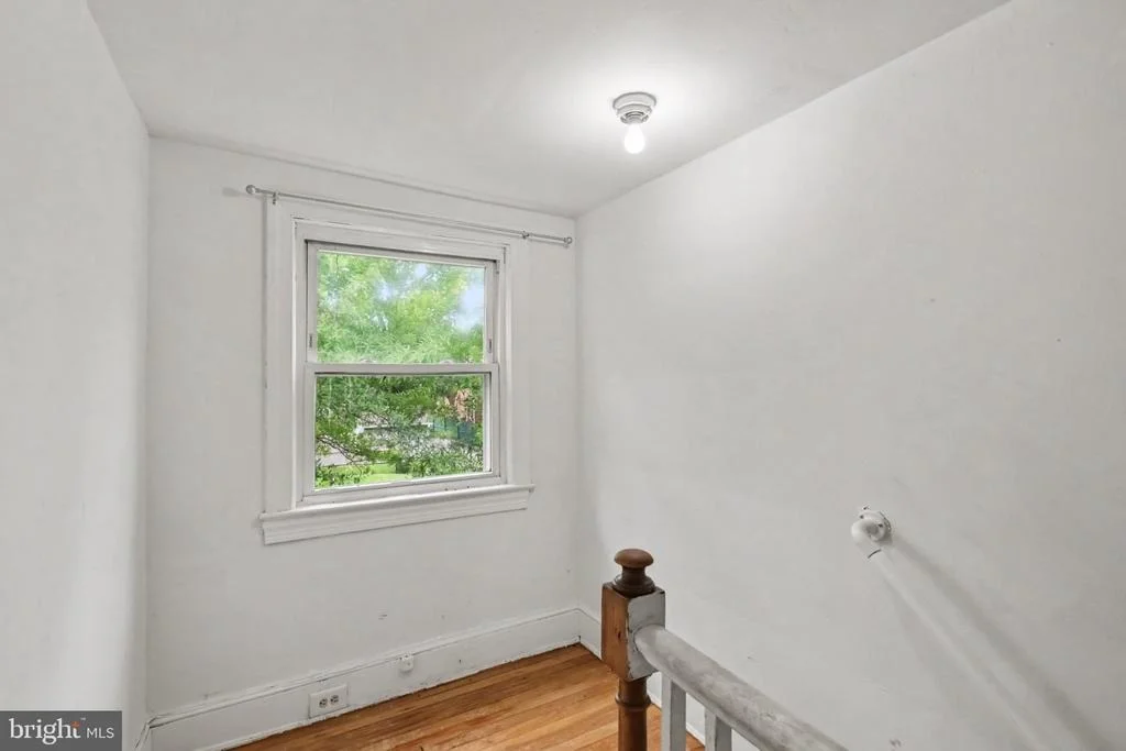 Photo of 4898 SHERIFF ROAD NE