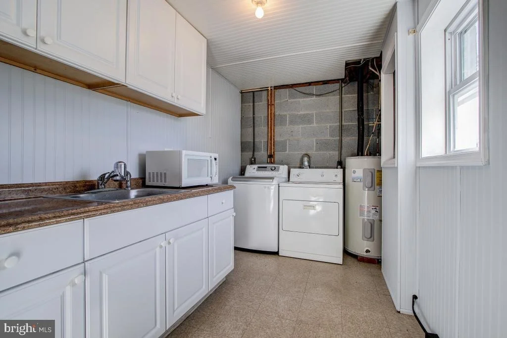 Photo of 408 SHERMAN AVENUE