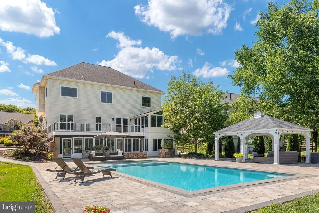 Photo of 116 HERMITAGE BOULEVARD