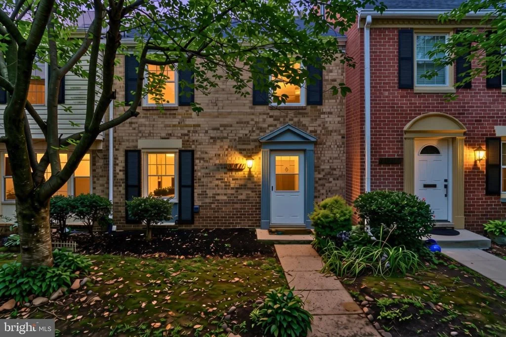 Photo of Unit 22 at 10807 BUCKNELL DRIVE