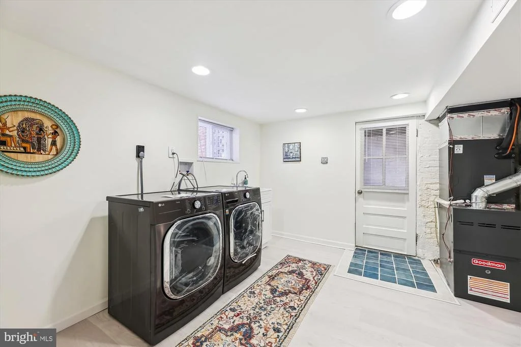 Photo of 6415 3RD STREET NW