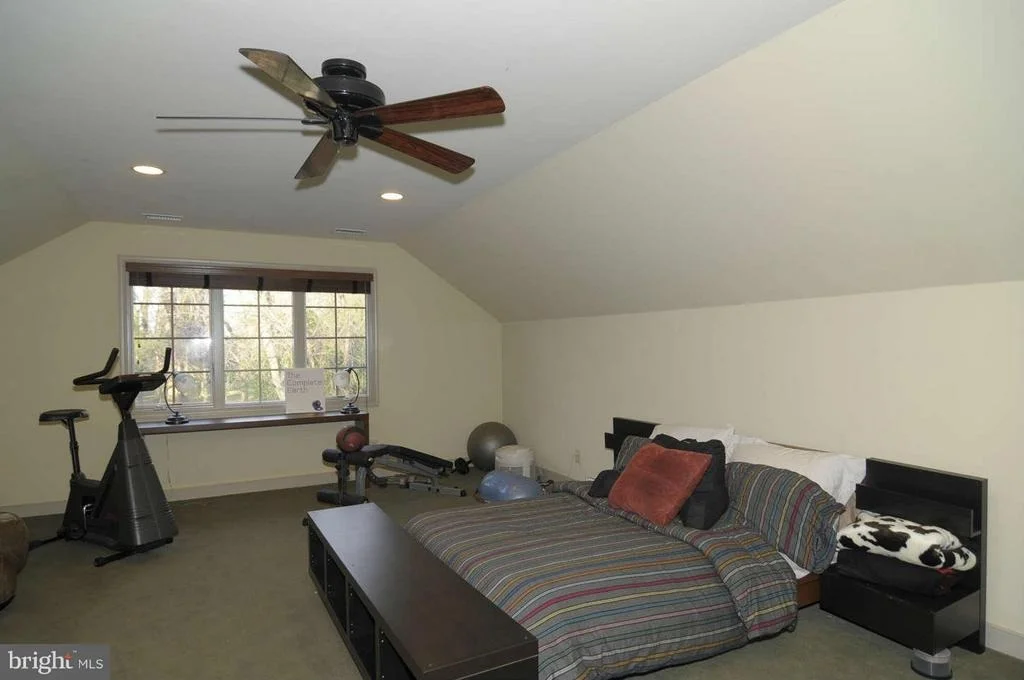 Photo of 1126 PARRS RIDGE DRIVE