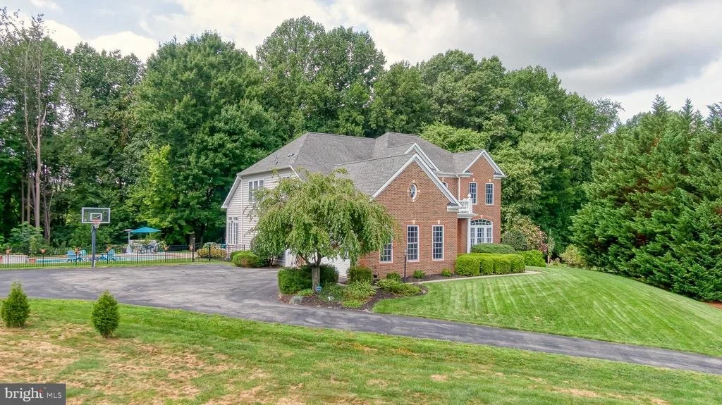 Photo of 105 BOWER LANE