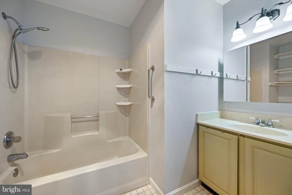 Photo of 23735 WOODS DRIVE