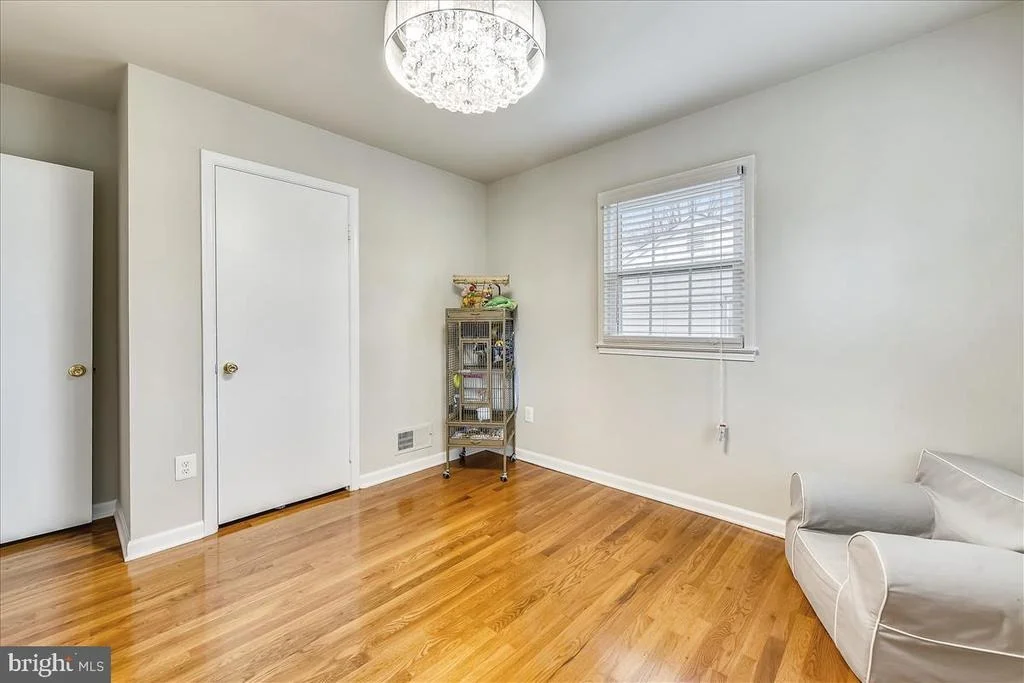 Photo of 9808 GREENVIEW LANE