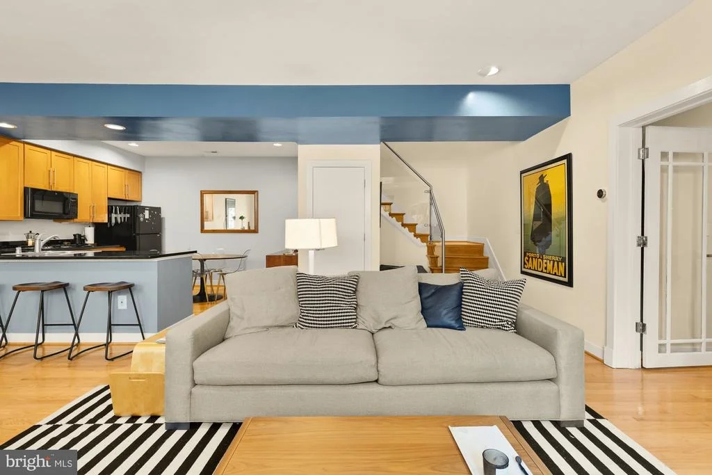Photo of Unit 3 at 2363 CHAMPLAIN STREET NW