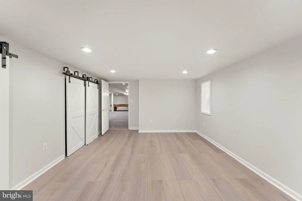 Photo of 817 KENNETH PLACE SE